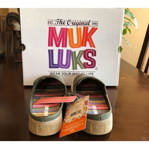 MUK LUKS - 🎉HP🎉 L Sz 6.5 Green Street Kings Highway Faux Leather Clogs. NWTIB! - Picture 14 of 16